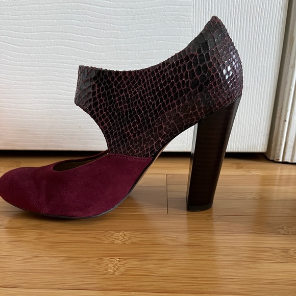 Isola Tace burgundy Mary Jane pump - Picture 6 of 9